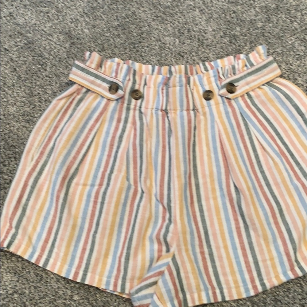American Eagle Outfitters linen shorts